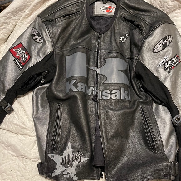XL barely worn motorcycle jacket - Picture 5 of 5